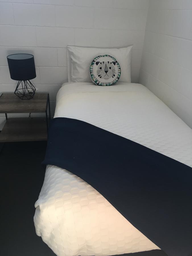 Penguin Seaside Motel Extérieur photo